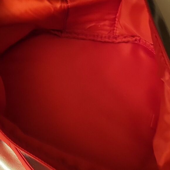 Red and White Swirl Cosmetic Bag - Picture 4 of 5